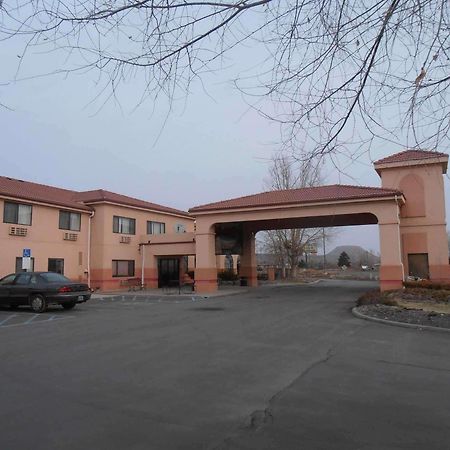 瑟莫普利斯凯艺酒店-近温泉城 瑟莫波利斯 外观 照片
